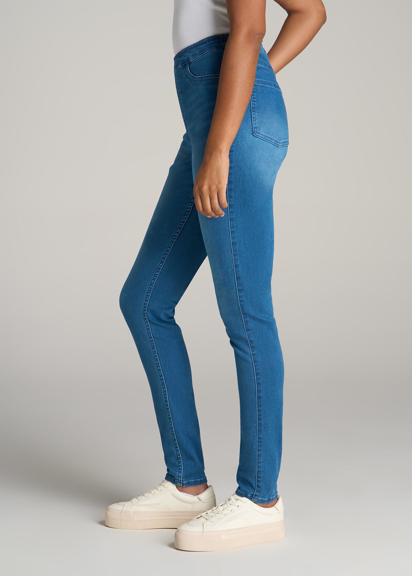 Women's Tall Jeggings in Classic Mid Blue