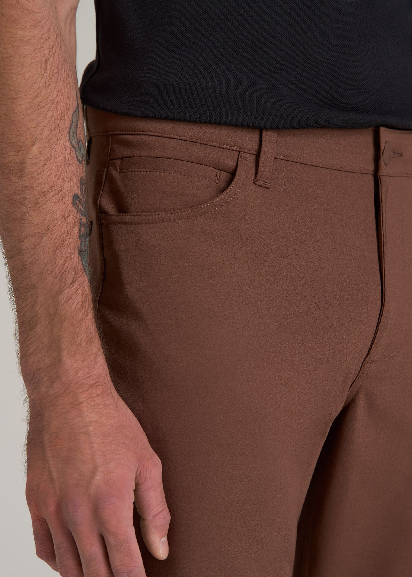 365 Stretch 5-Pocket TAPERED Pants for Tall Men in Otter Brown