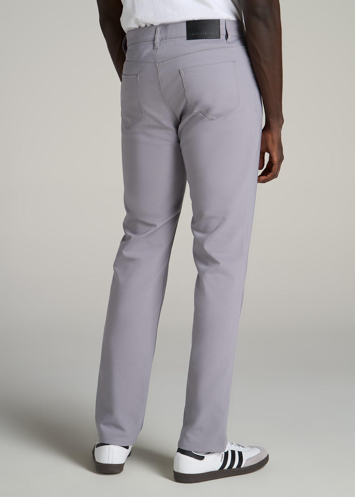 365 Stretch 5-Pocket TAPERED Pants for Tall Men in Pebble Grey