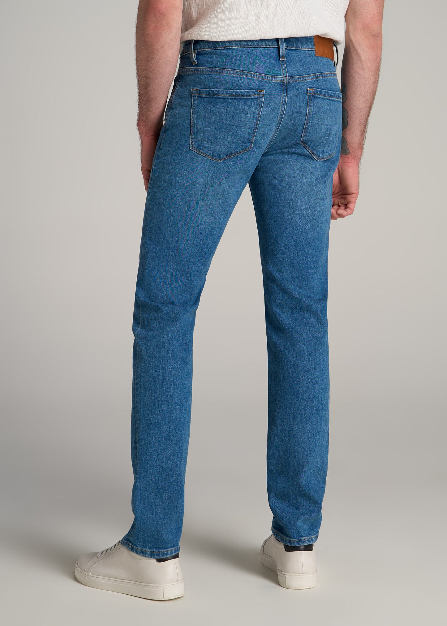 Americana Collection Carman Tapered Fit Jeans For Tall Men in Sail Blue