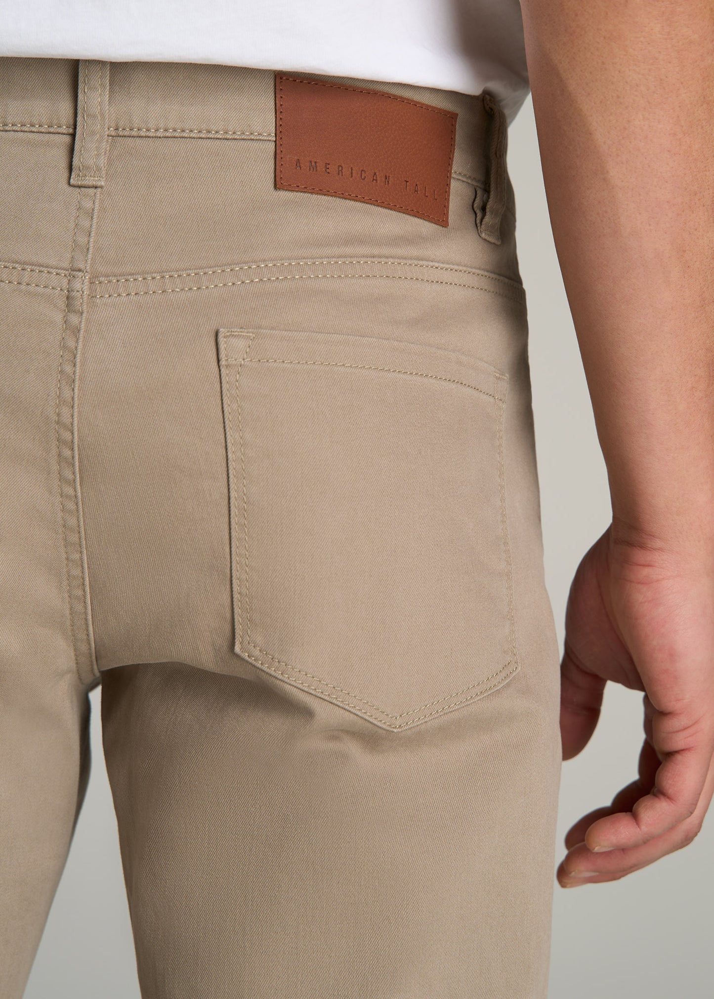 Carman Tapered Fit Colored Jeans for Tall Men in Clay Wash