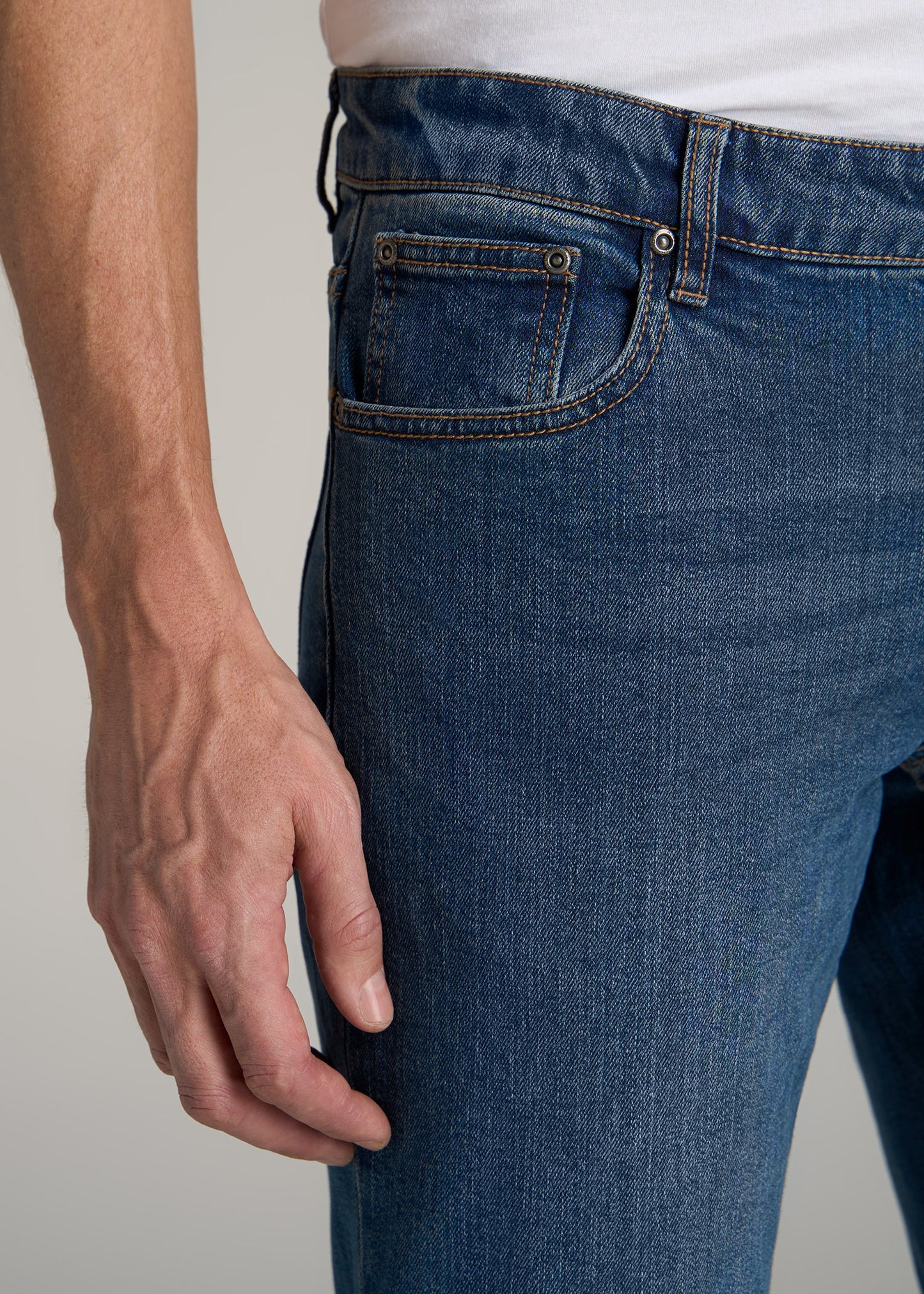 Carman TAPERED Jeans for Tall Men in Worn Blue