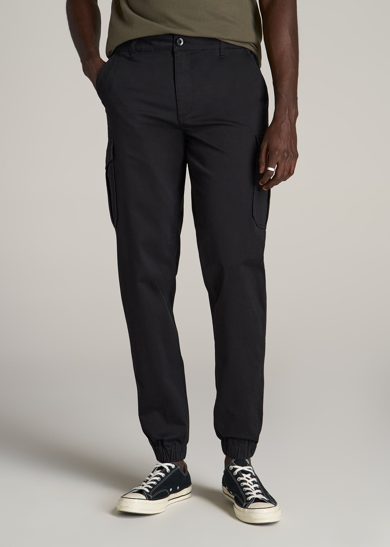    American-Tall-Men-Cotton-Cargo-Jogger-Black-front