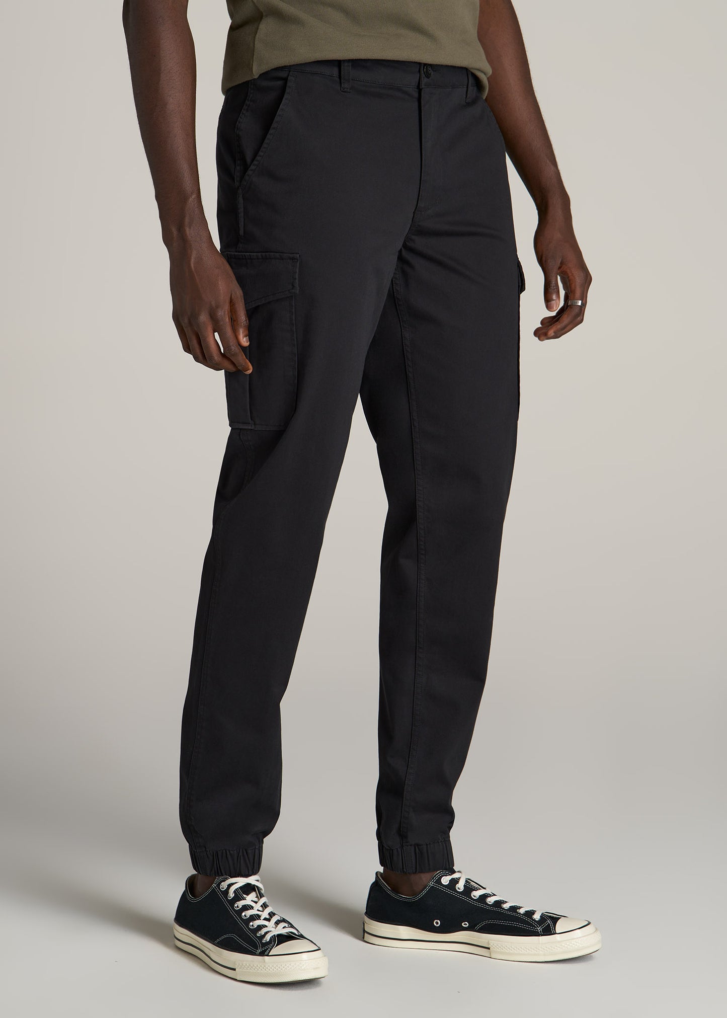 American-Tall-Men-Cotton-Cargo-Jogger-Black-side