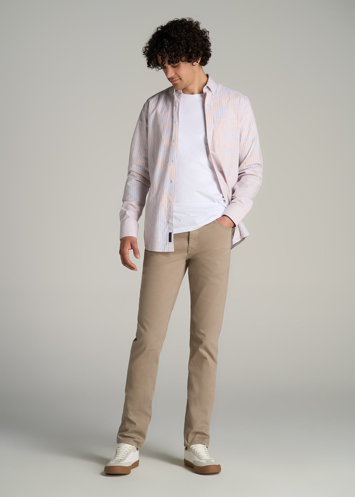 Dylan Slim Fit Colored Jeans for Tall Men in Clay Wash