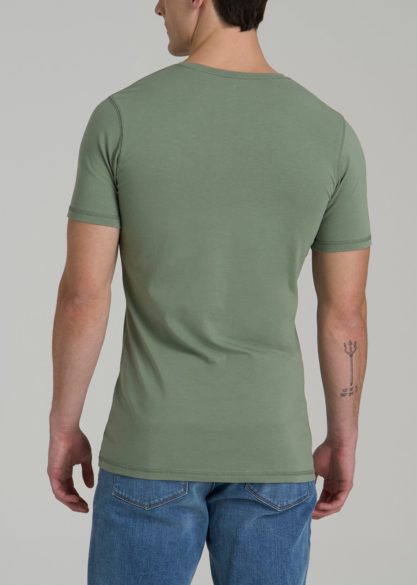 The Essential SLIM-FIT V-Neck Tee for Tall Men in Dark Seagrass