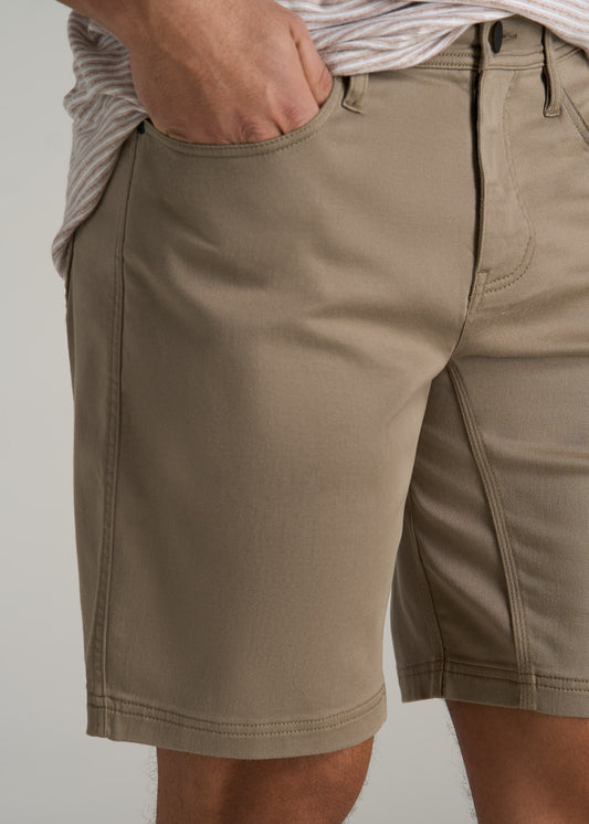 Everyday Comfort 5 Pocket Short for Tall Men in Dark Sand