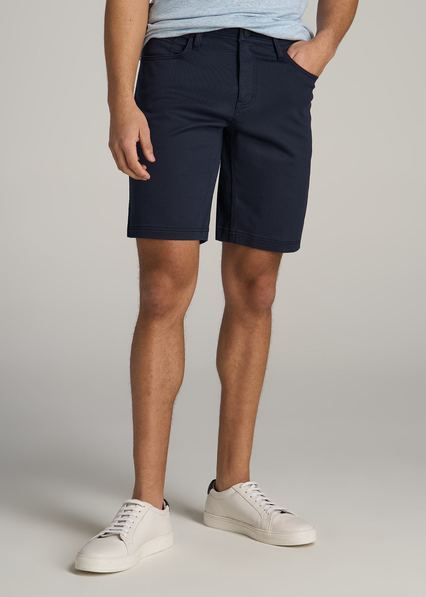 Everyday Comfort 5 Pocket Short for Tall Men in True Navy