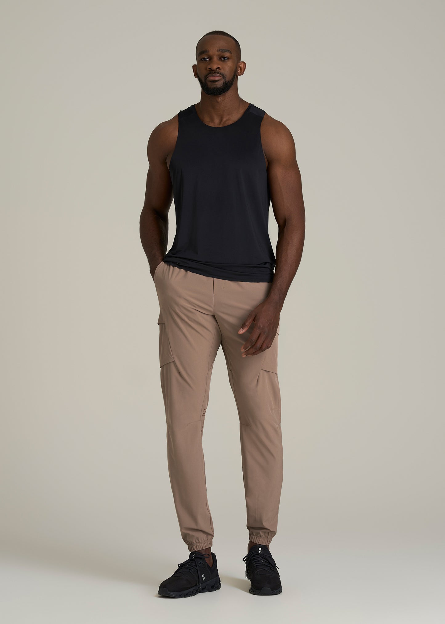 Featherweight Cargo Training Jogger for Tall Men in Dark Sand