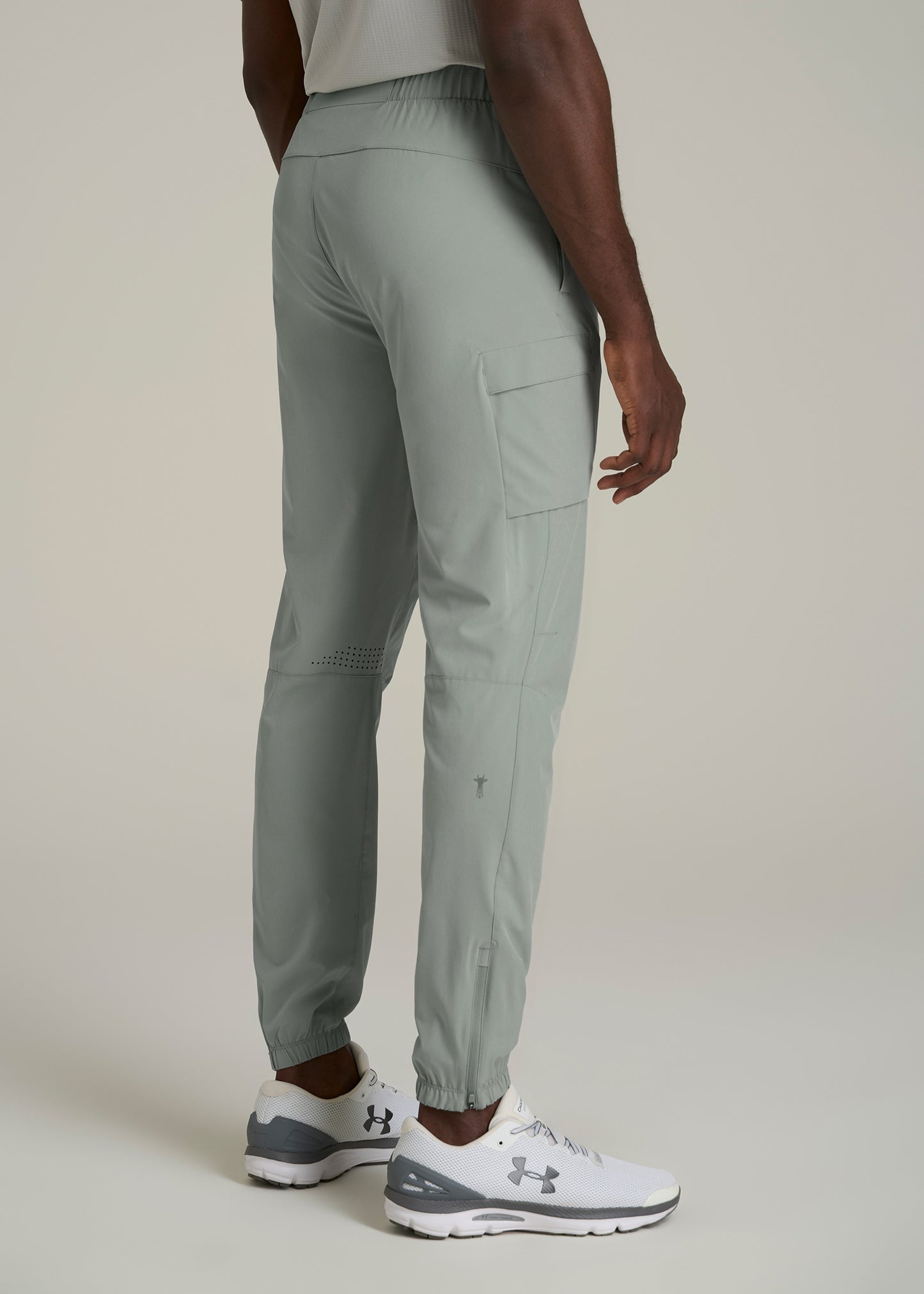 Featherweight Cargo Training Jogger for Tall Men in Seagrass