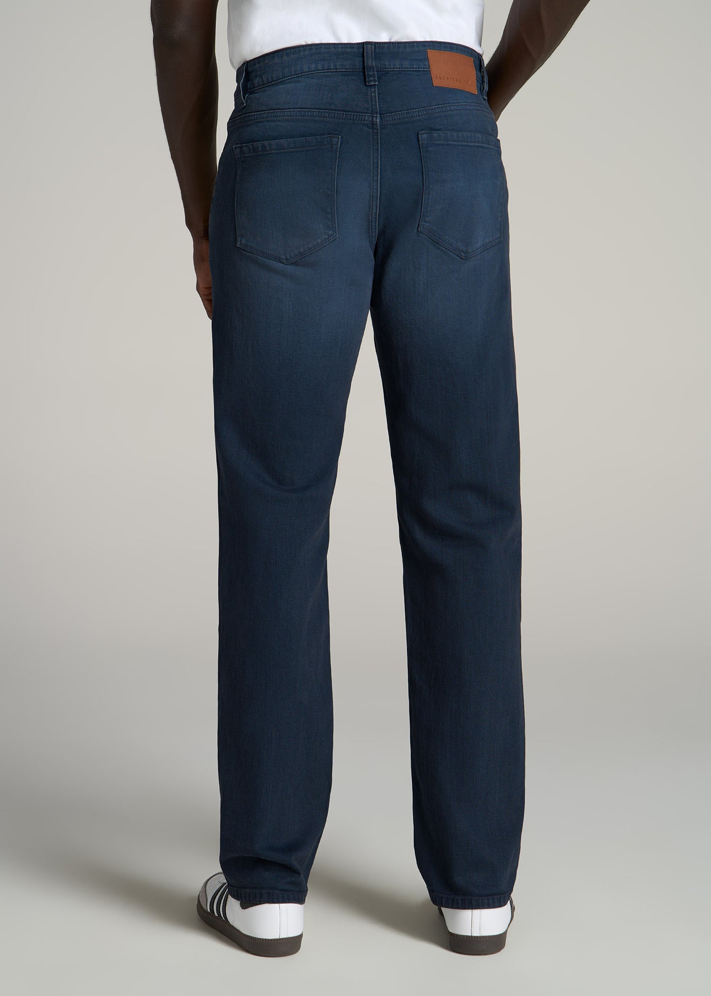 J1 STRAIGHT LEG Jeans for Tall Men in Faded Blue Black