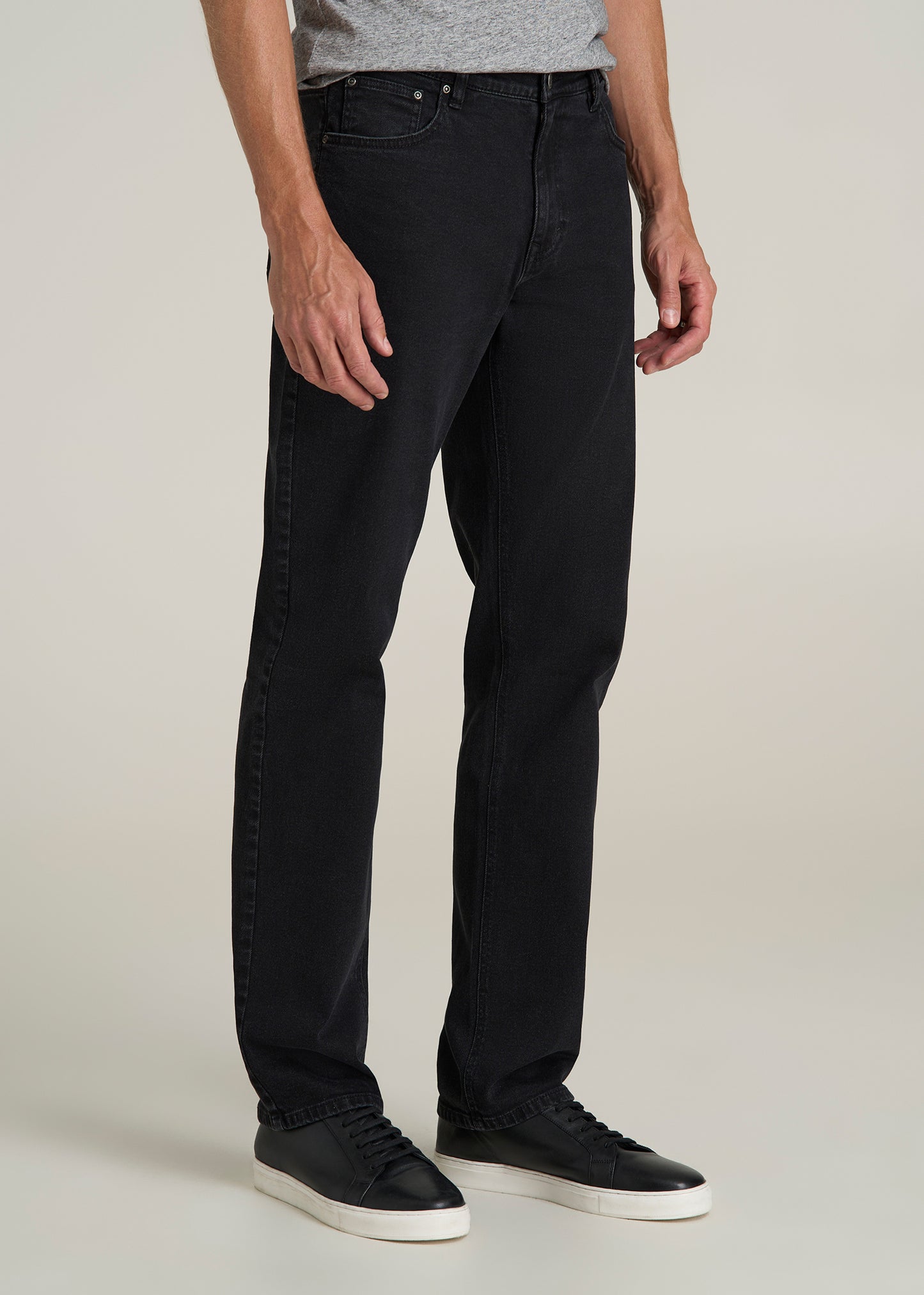 J1 STRAIGHT LEG Jeans for Tall Men in Onyx Black Wash