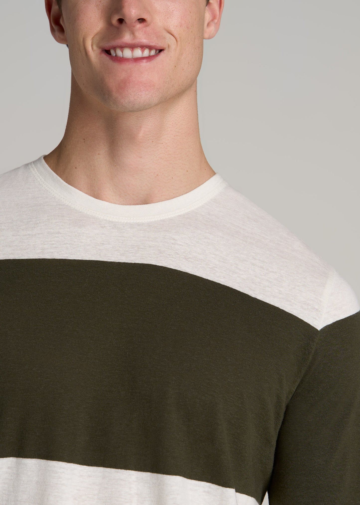 Linen Crewneck T-Shirt for Tall Men in Olive and Ecru Stripe