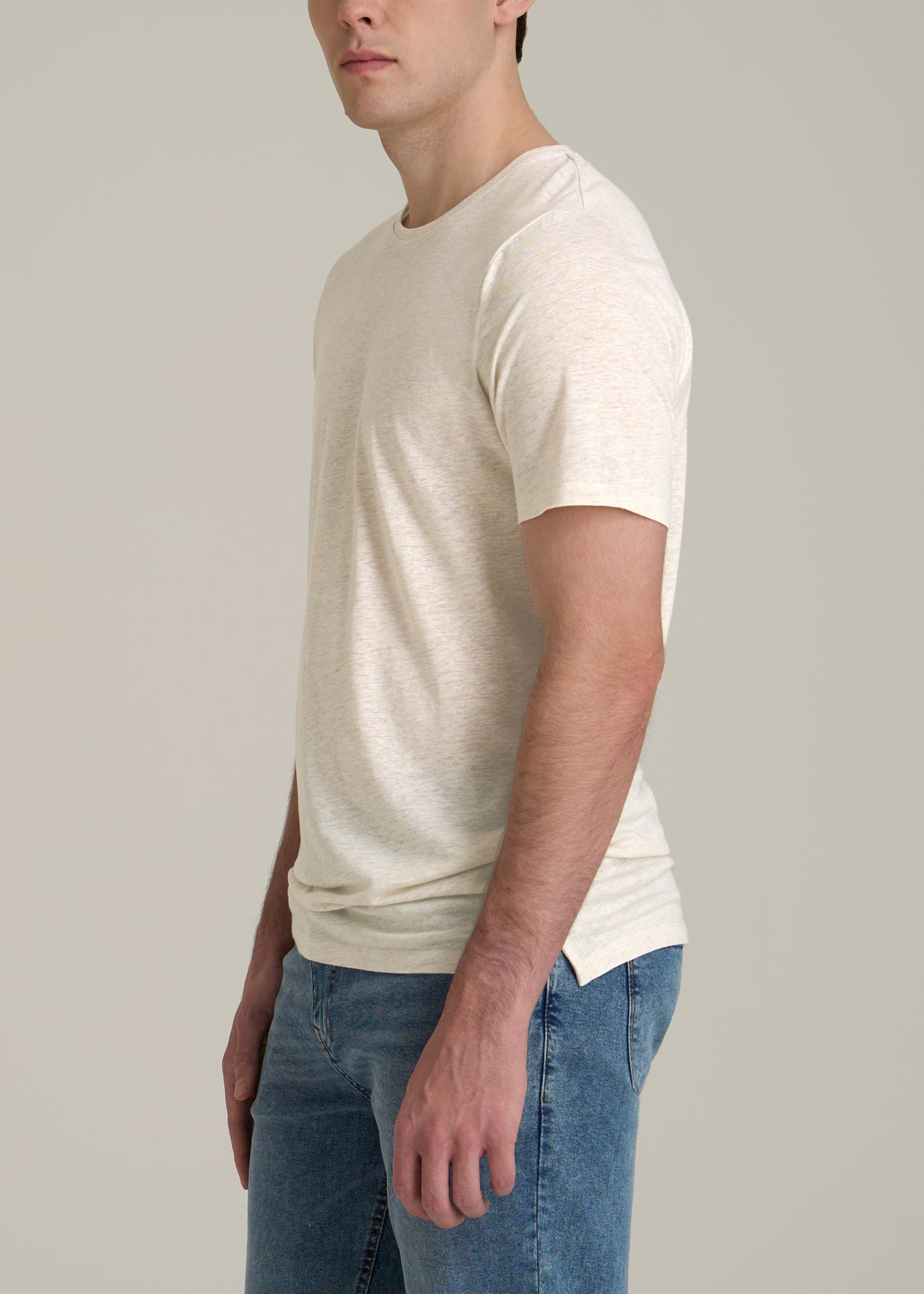 Linen Crewneck T-Shirt for Tall Men in Heathered Oatmeal