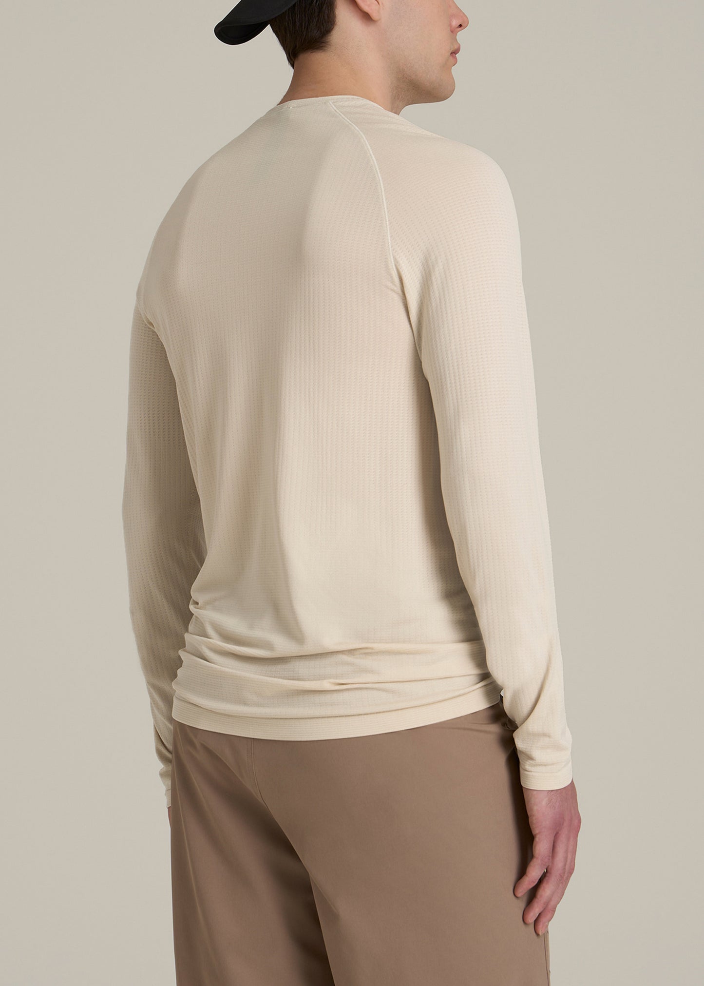 Long Sleeve Vented Training Top for Tall Men in Vanilla Latte