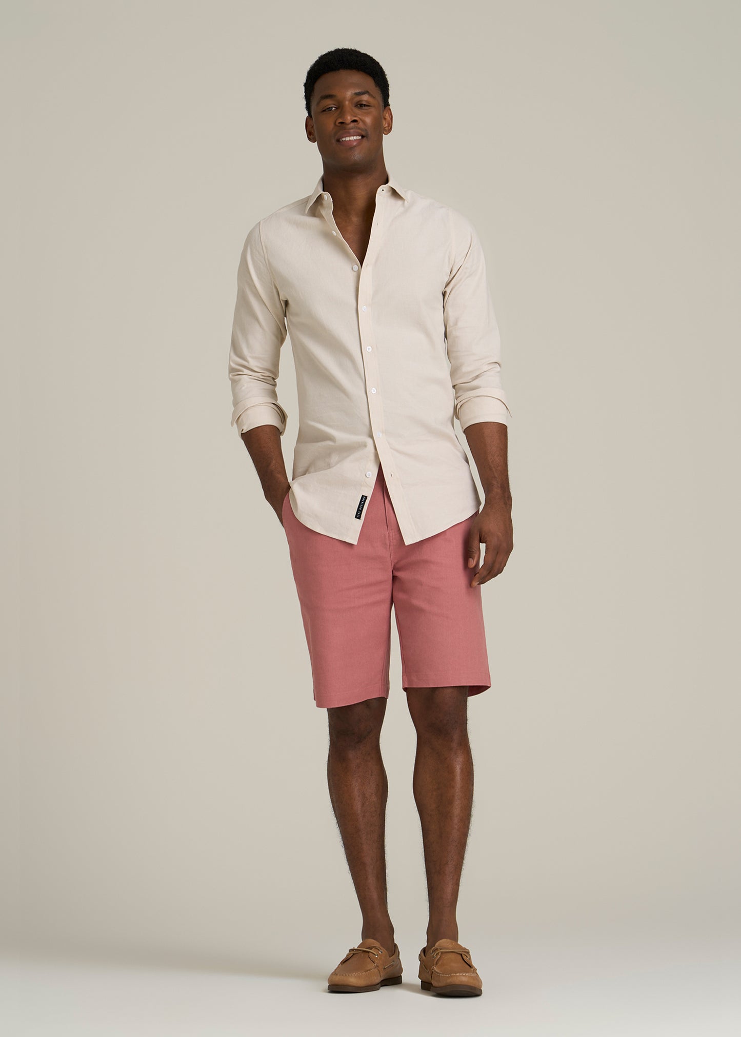 Linen Shorts For Tall Men in Withered Rose