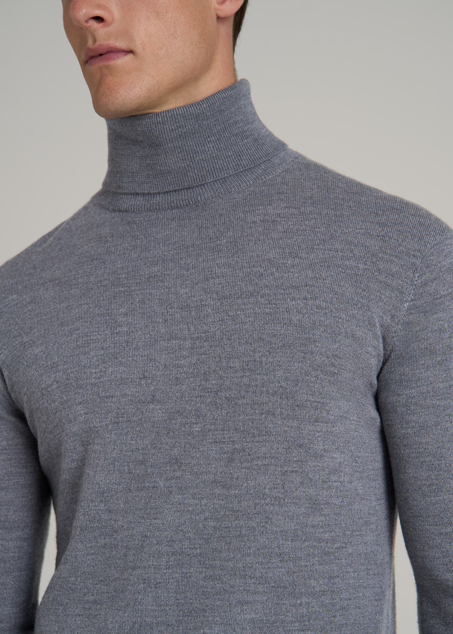 Merino Wool Turtleneck Sweater for Tall Men in Grey Mix