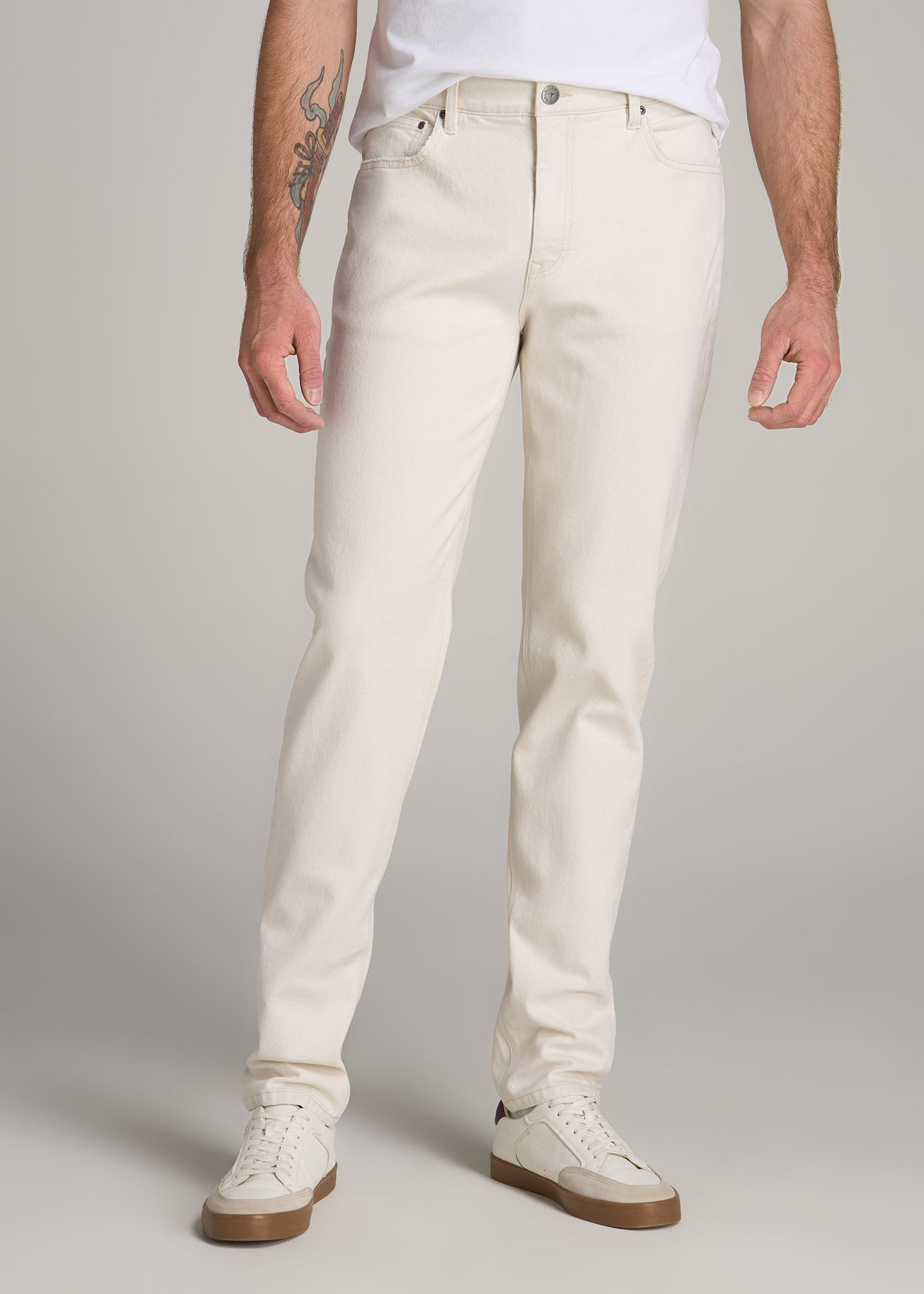 Milo RELAXED TAPERED FIT Jeans for Tall Men in Ecru Buff