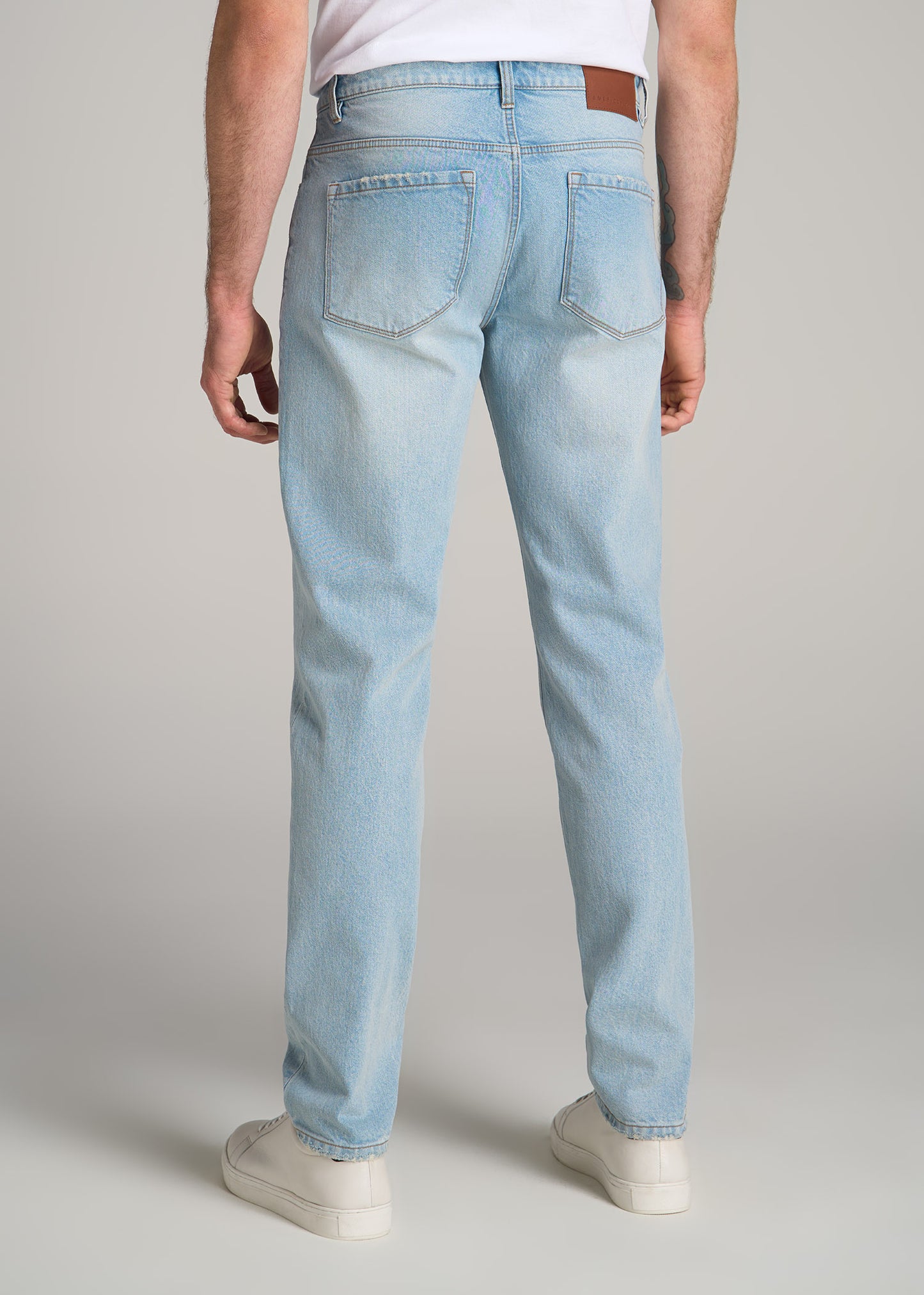 Milo RELAXED TAPERED FIT Jeans for Tall Men in Salt Lake Wash