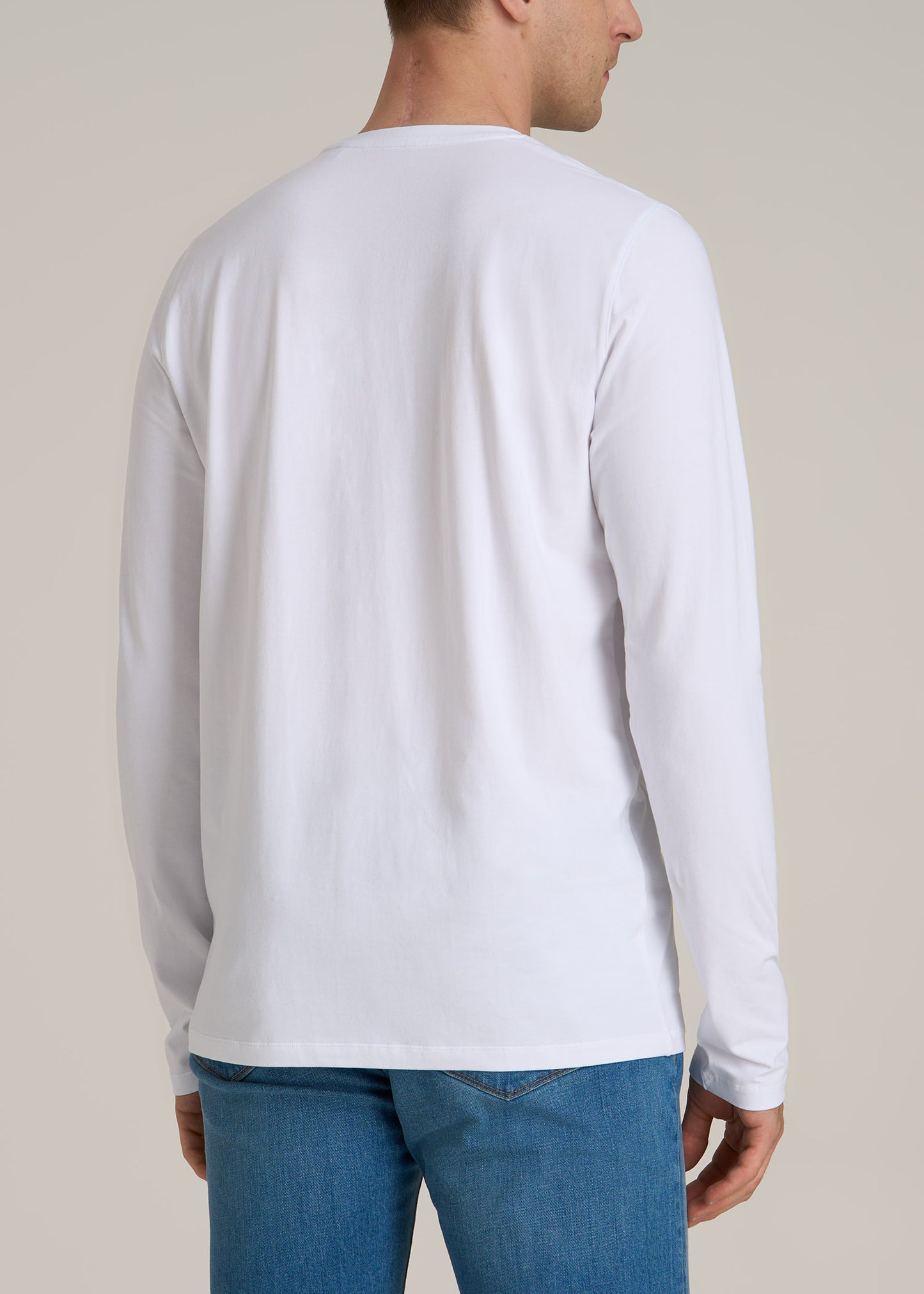 The Essential MODERN-FIT Crewneck Long Sleeve Tall Men's Tee in White