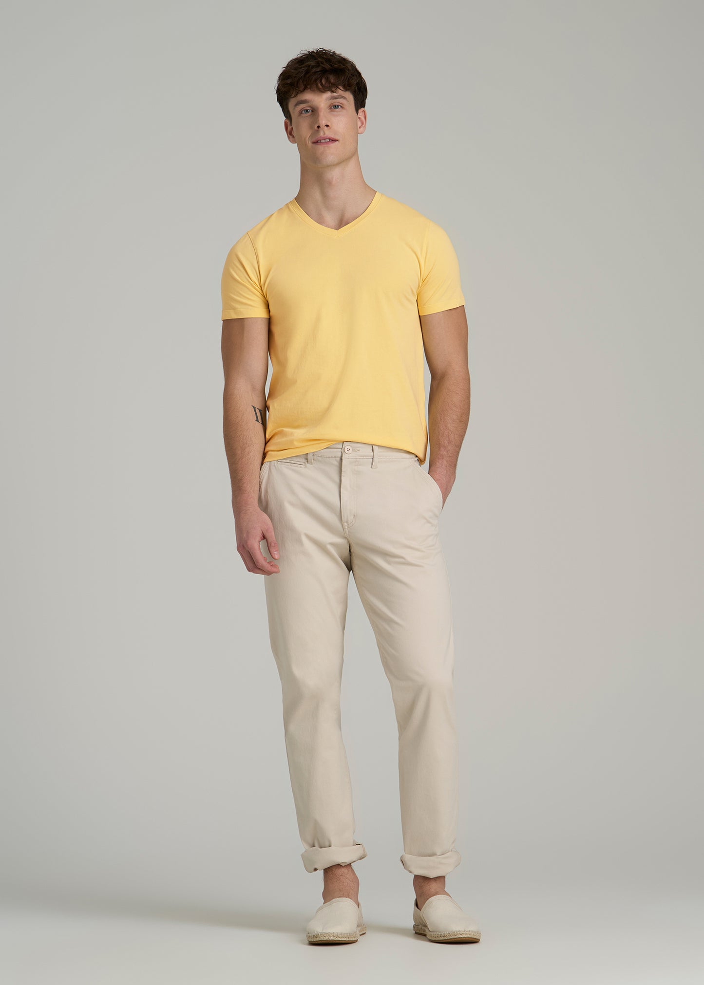 The Essential MODERN-FIT V-Neck Tee for Tall Men in Lemon Drop