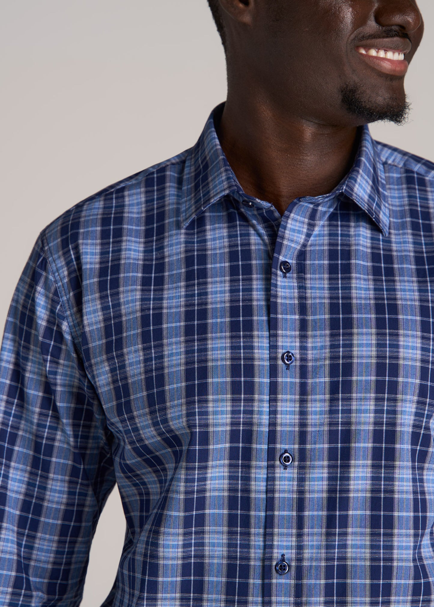 Oskar Button-Up Dress Shirt for Tall Men in Navy Blue Plaid