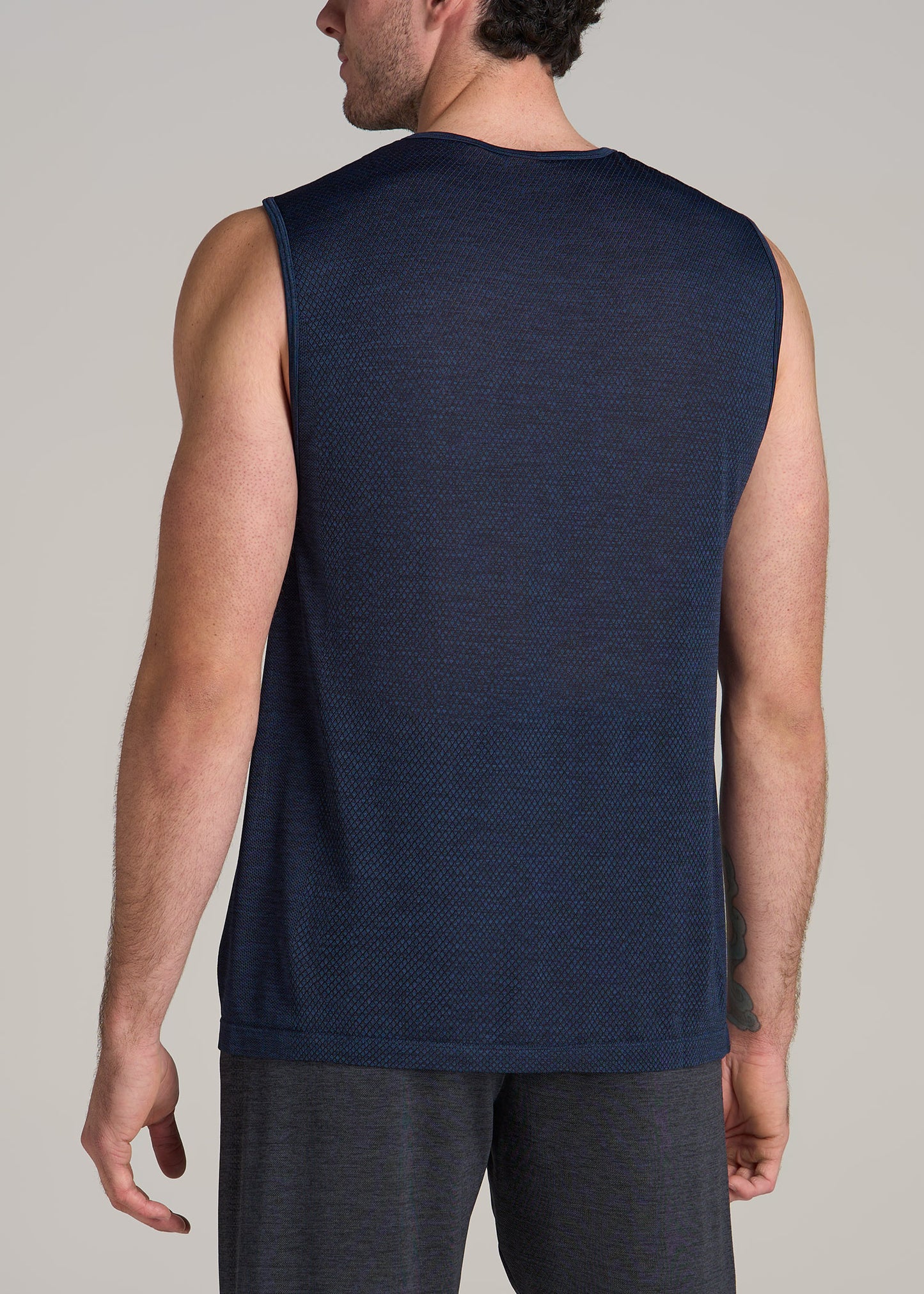 A.T. Performance MODERN-FIT Engineered Tall Tank Top in Navy Mix