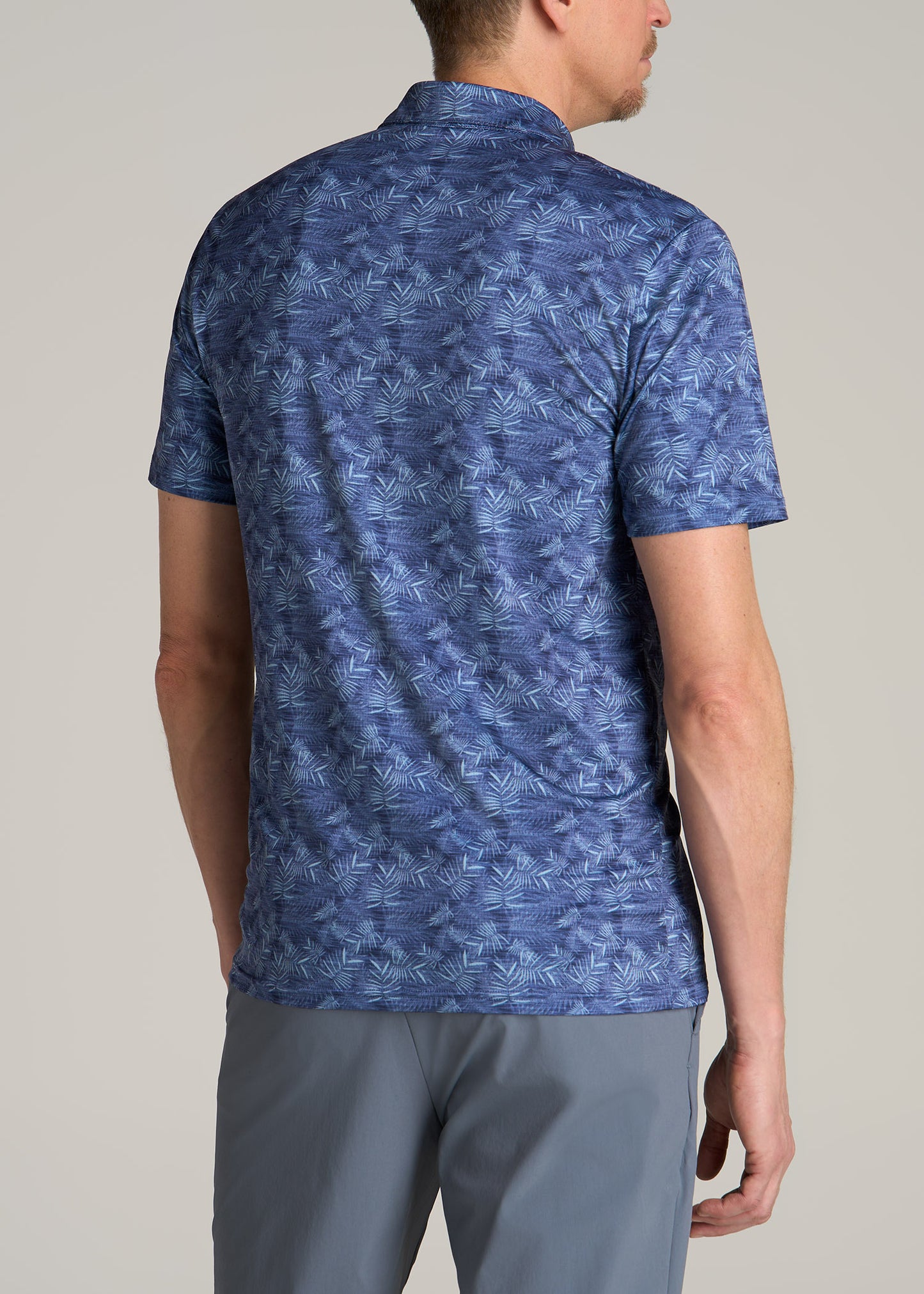 Golf Performance Print Tall Men's Polo Shirt in Navy Palms