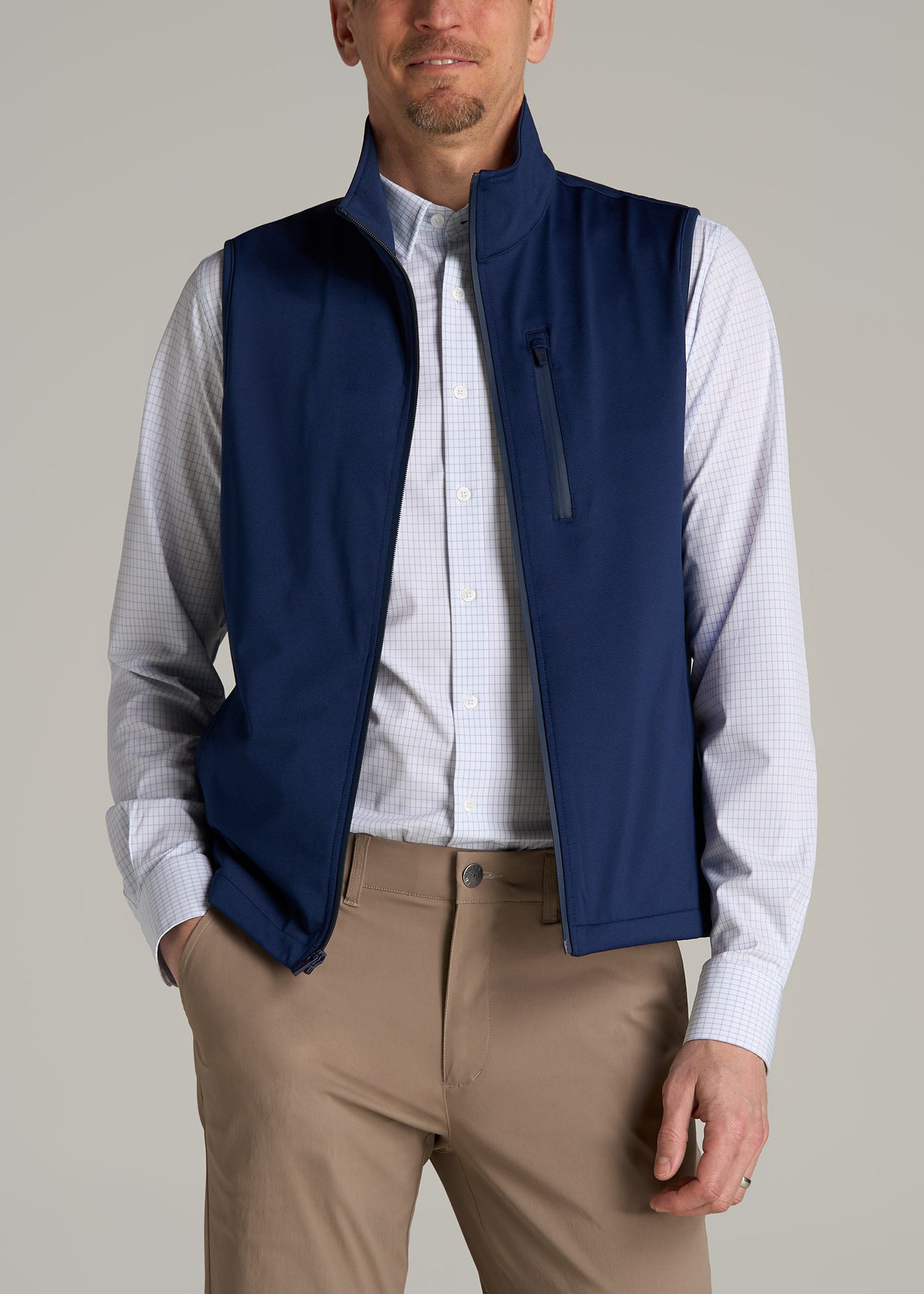 Performance Vest for Tall Men in Blue Mix