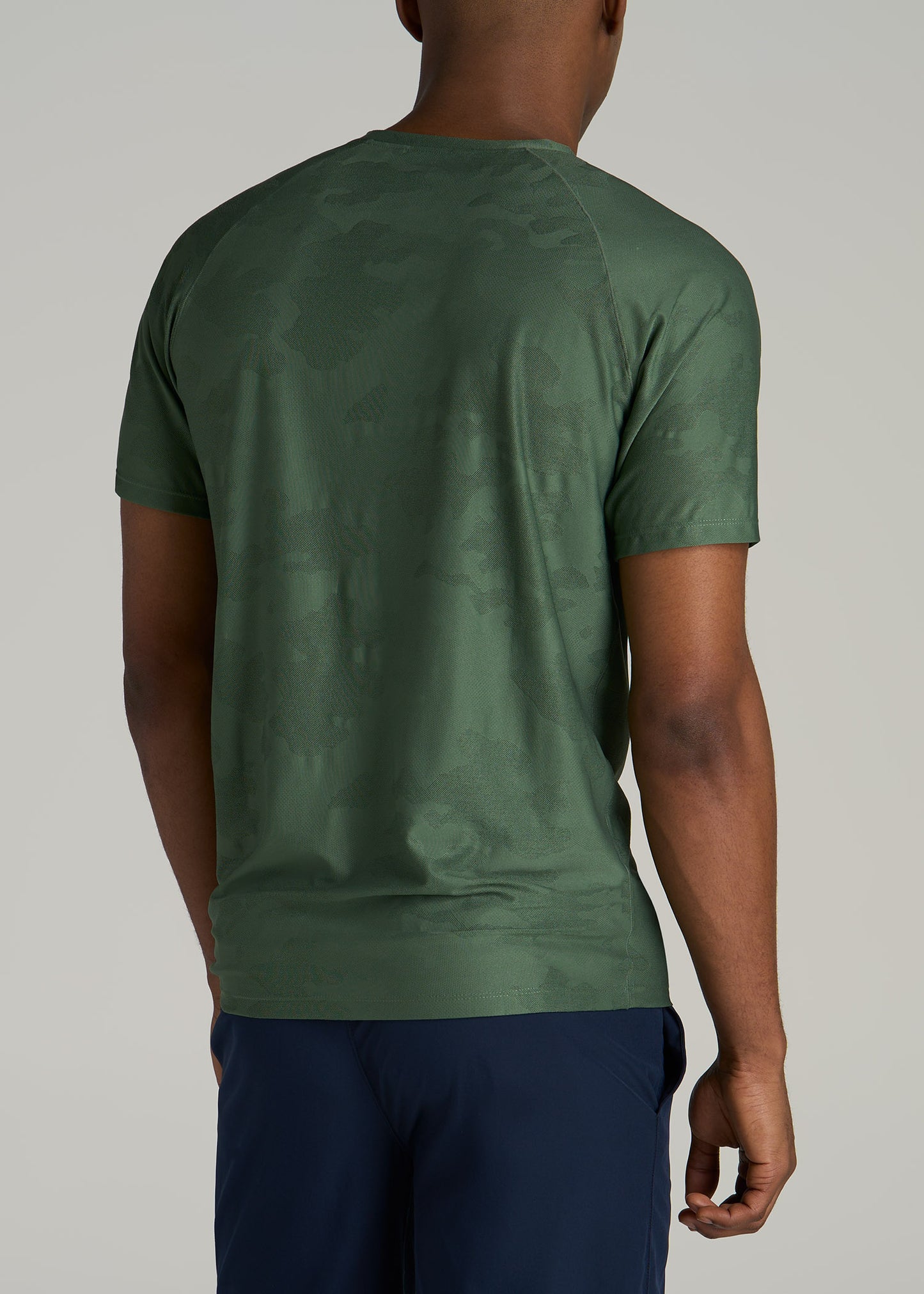 Raglan Training T-Shirt for Tall Men in Forest Green