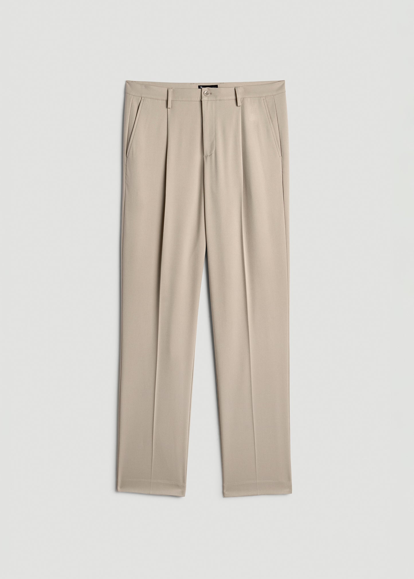 Tall Men's Relaxed Pleated Trouser in Light Khaki