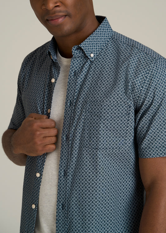 Short Sleeve Shirt for Tall Men in Grey and Blue Geometric