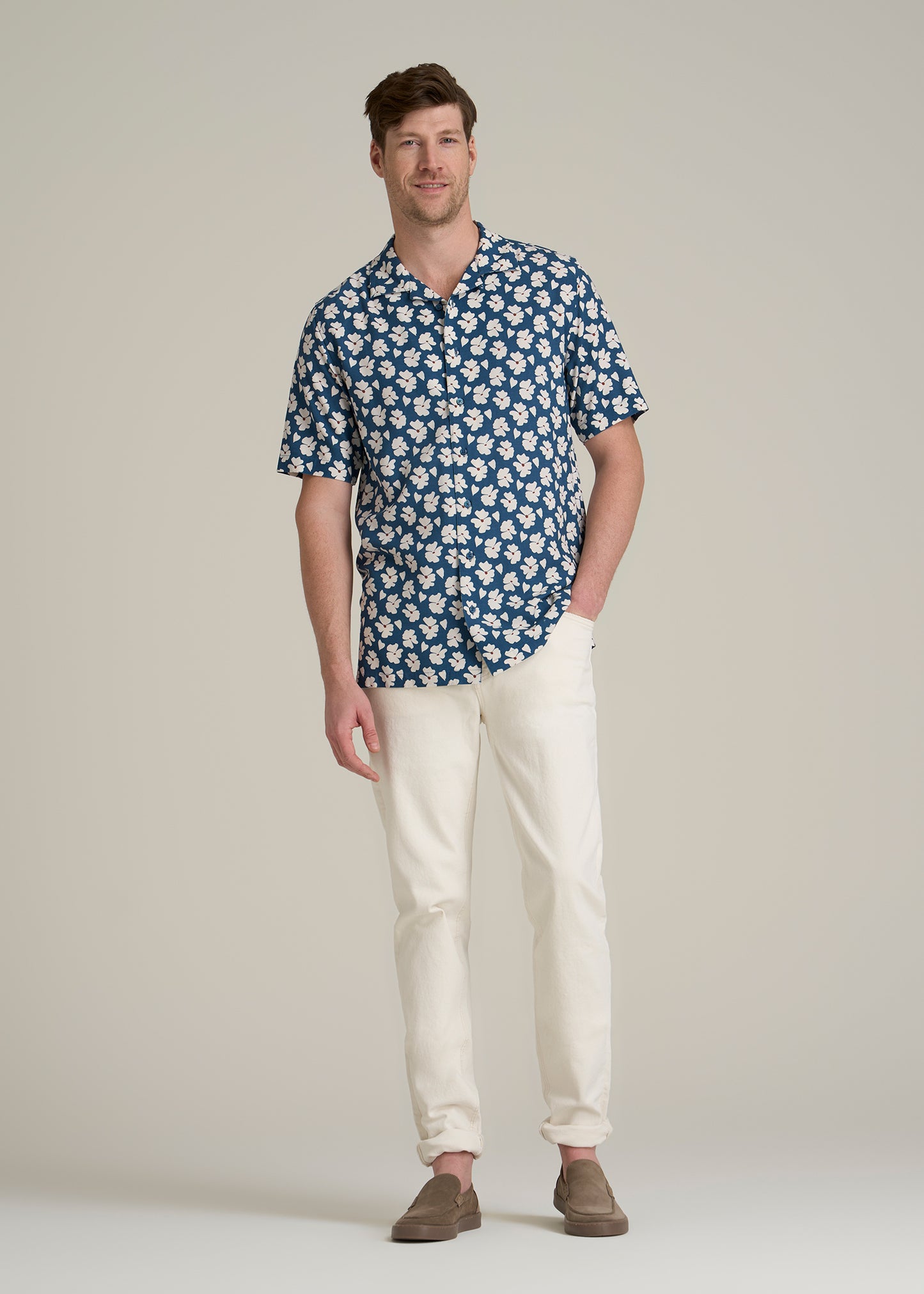 Short Sleeve Resort Shirt for Tall Men in Bright Blue Floral