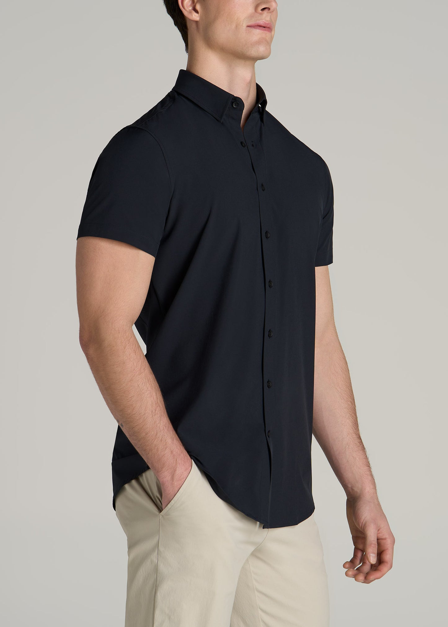 Short Sleeve Traveler Stretch Button Shirt for Tall Men in Black