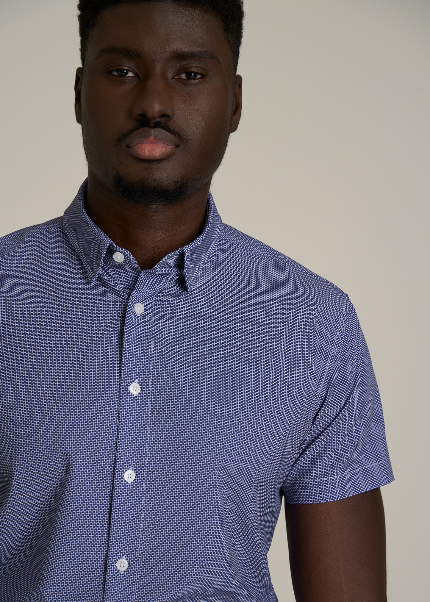 Short Sleeve Traveler Stretch Button Shirt for Tall Men in Royal Blue Geometric