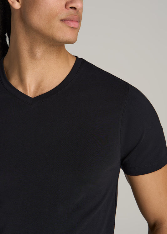 The Essential MODERN-FIT V-Neck Tee for Tall Men in Black