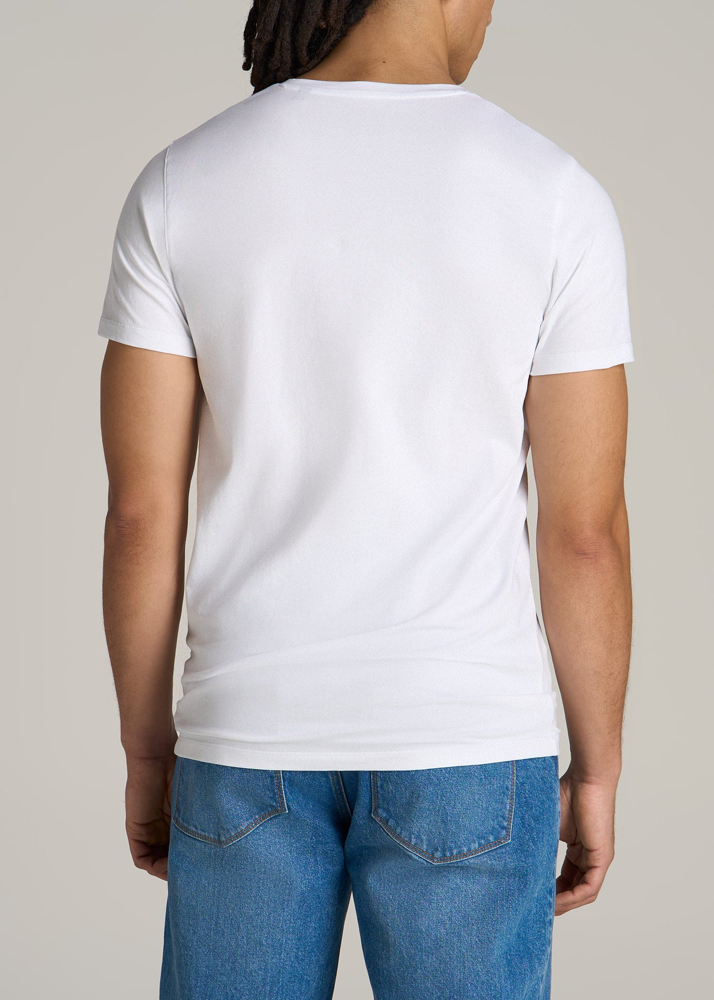 The Essential MODERN-FIT V-Neck Tee for Tall Men in White