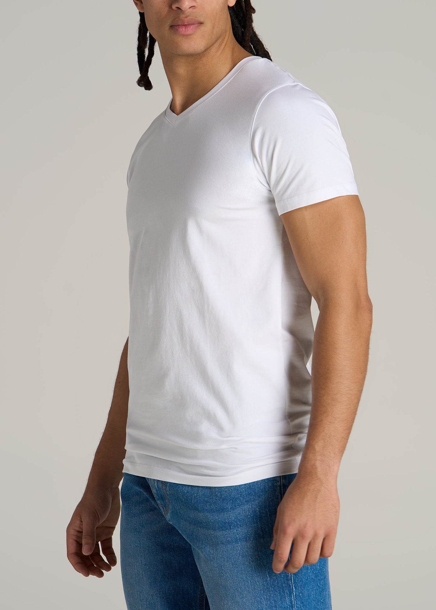 The Essential MODERN-FIT V-Neck Tee for Tall Men in White