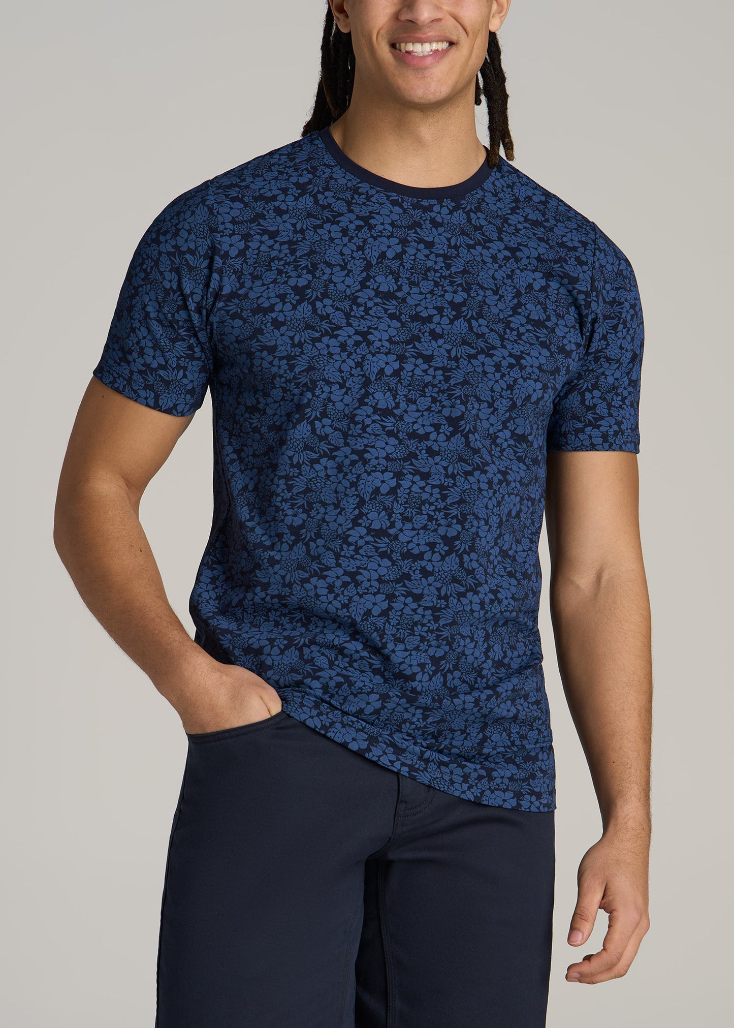 Stretch Pima Cotton Printed Tee for Tall Men in Blue Hibiscus