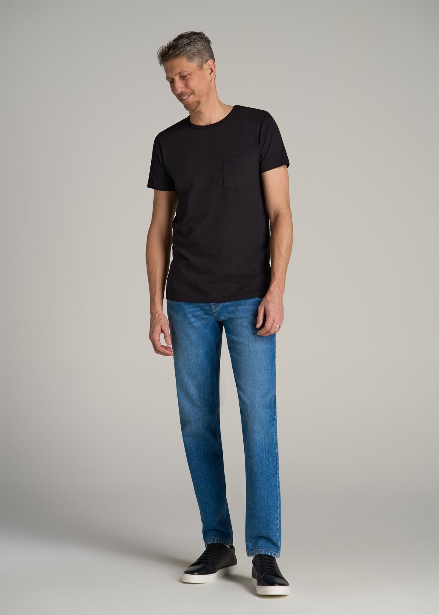 Sunwashed Slub Pocket T-Shirt For Tall Men in Washed Black