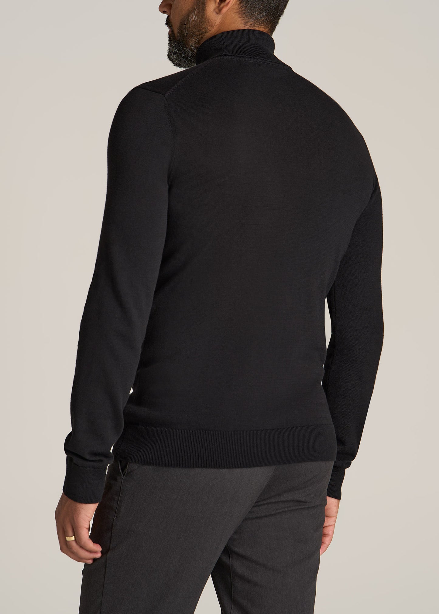 American-Tall-Men-Turtleneck-Black-back