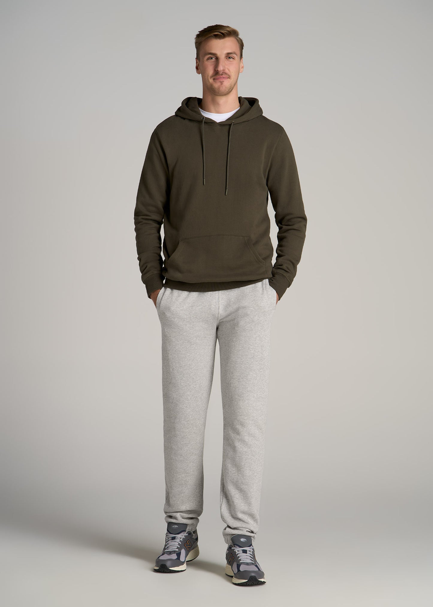 Wearever Fleece Elastic-Bottom Sweatpants for Tall Men in Grey Mix