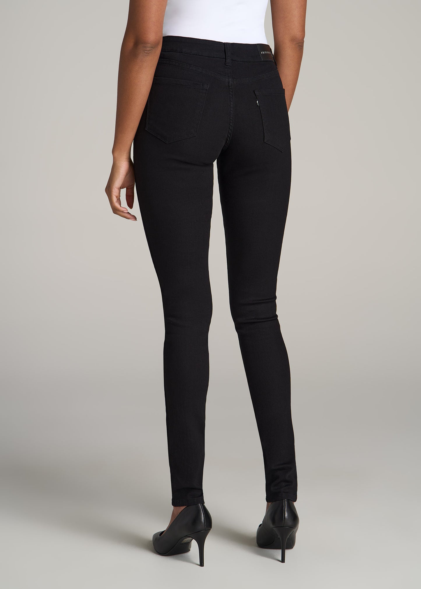 Sarah MID RISE SKINNY Tall Women's Jean in Black