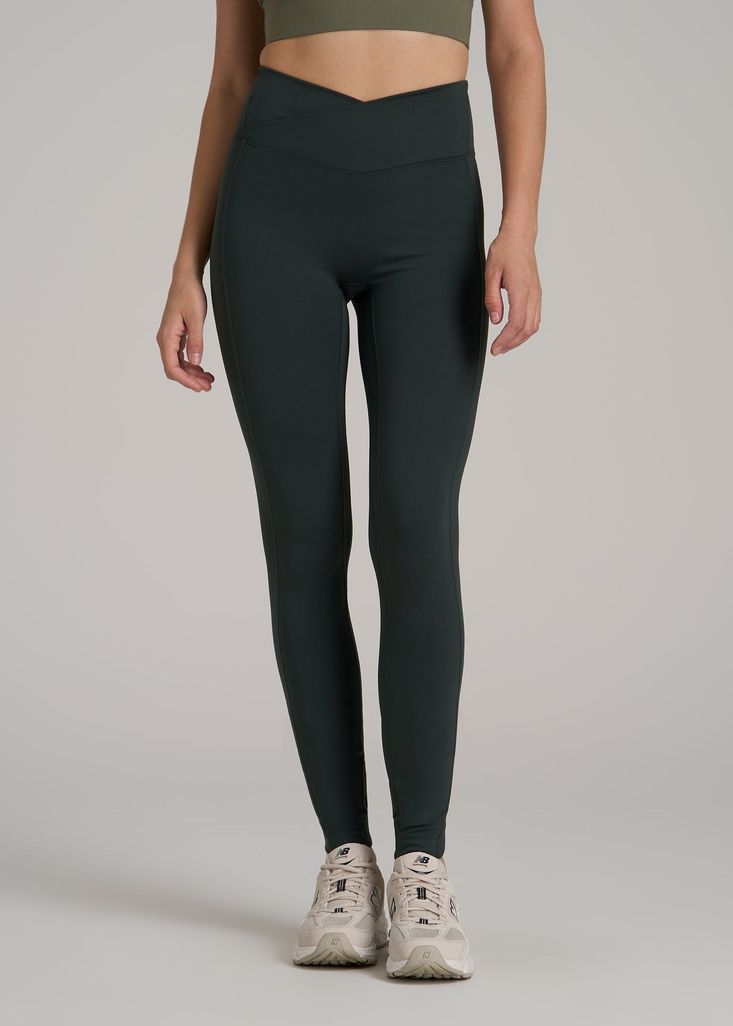 Balance Cross Over Leggings for Tall Women in Pine Grove