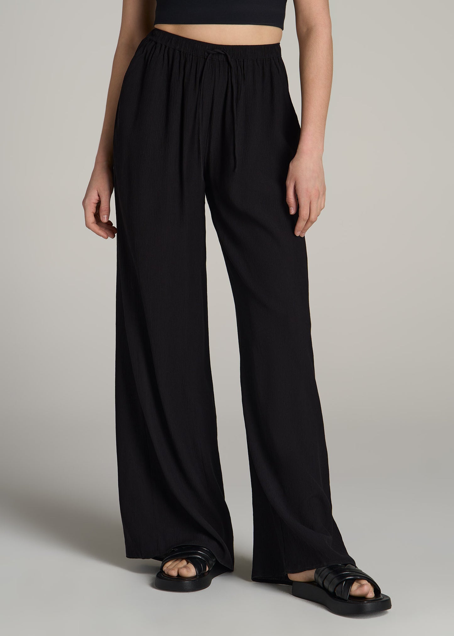 Crinkle Pull-on Wide-leg Pants for Tall Women in Black