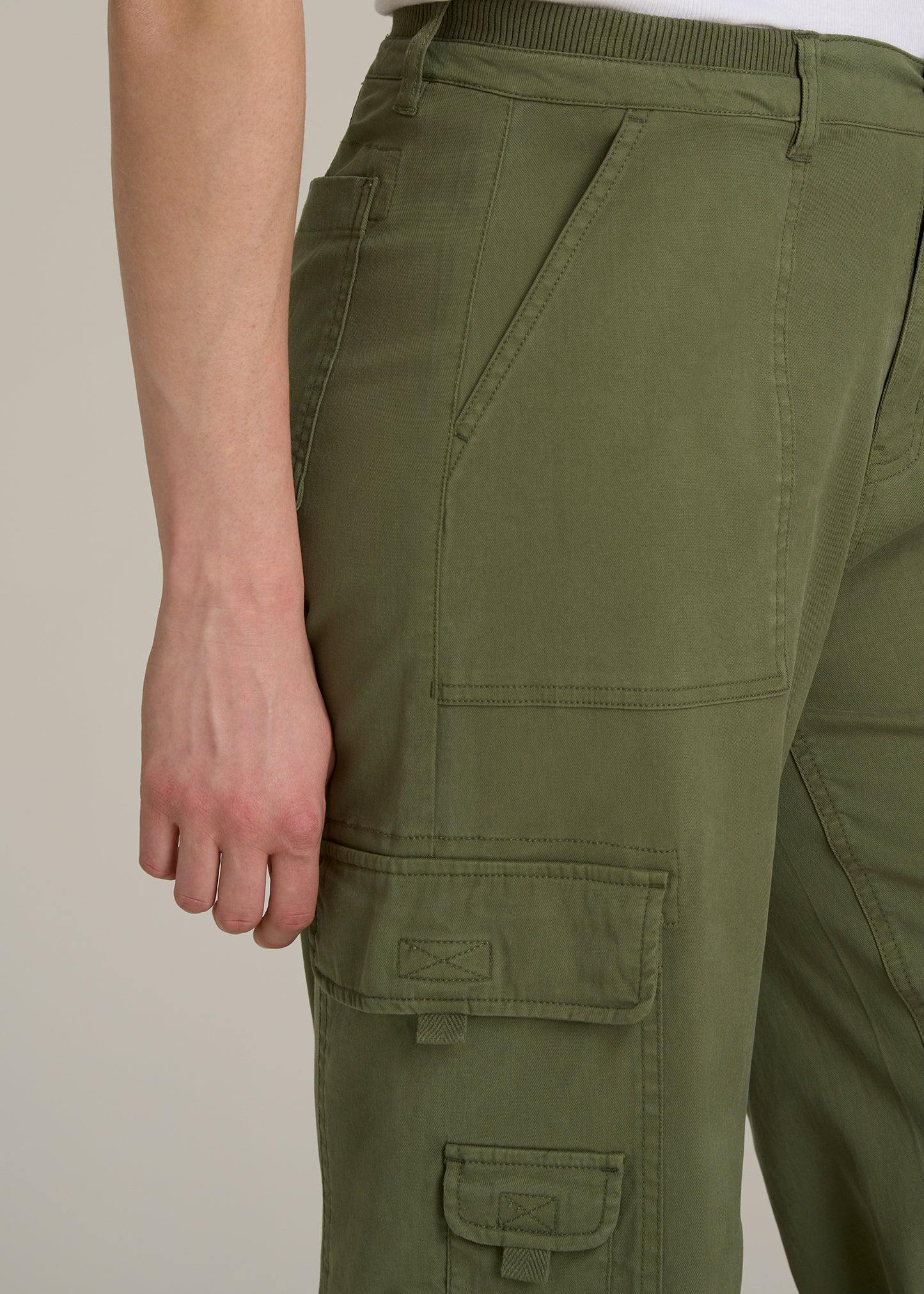 Garment Dyed Wide Leg Cargo Pants for Tall Women in Bright Olive