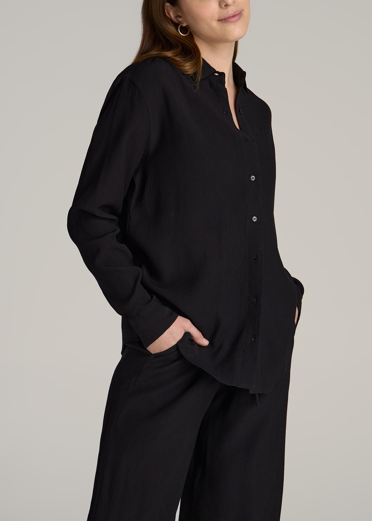 Long Sleeve Crinkle Tall Women's Blouse in Black