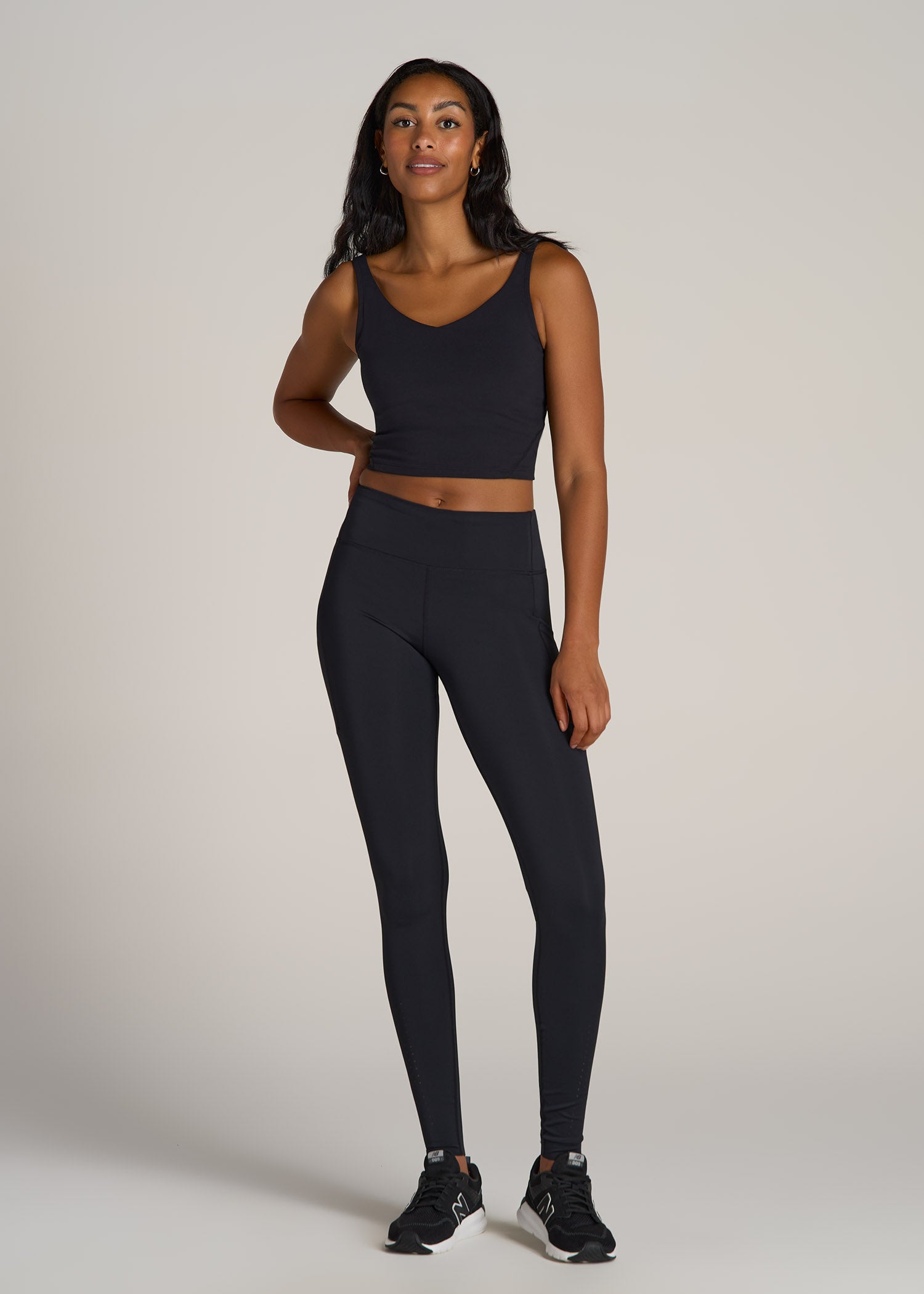 American-Tall-Women-Mid-Rise-Run-Legging-Black-full