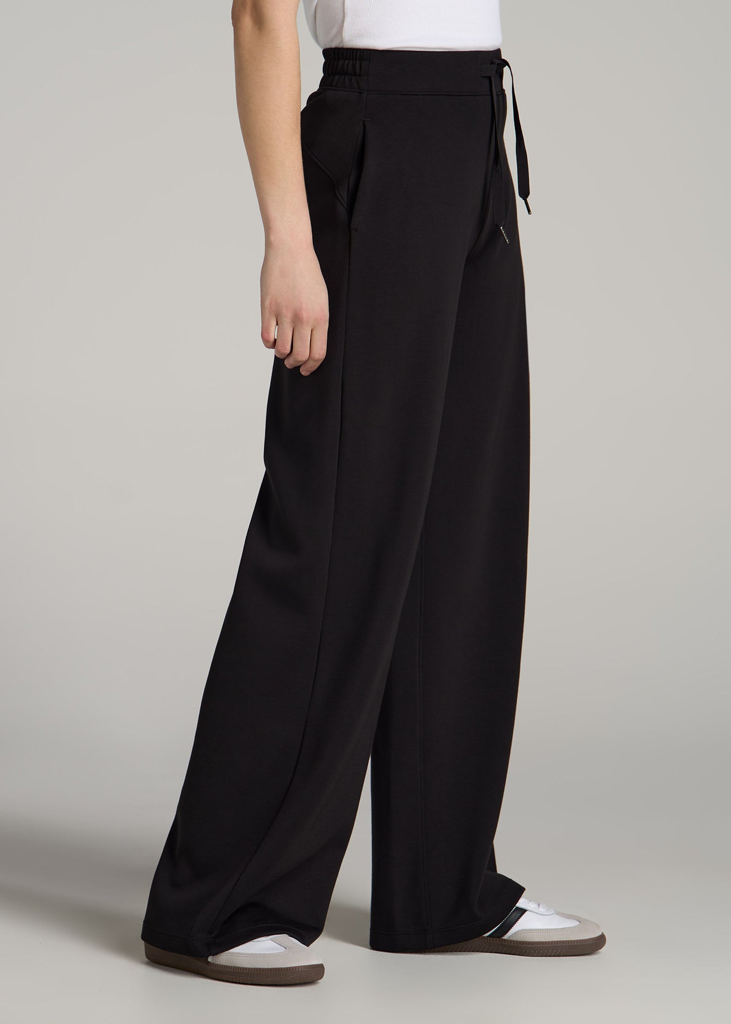 Pull-On Tie Waist Wide Leg Pants for Tall Women in Black