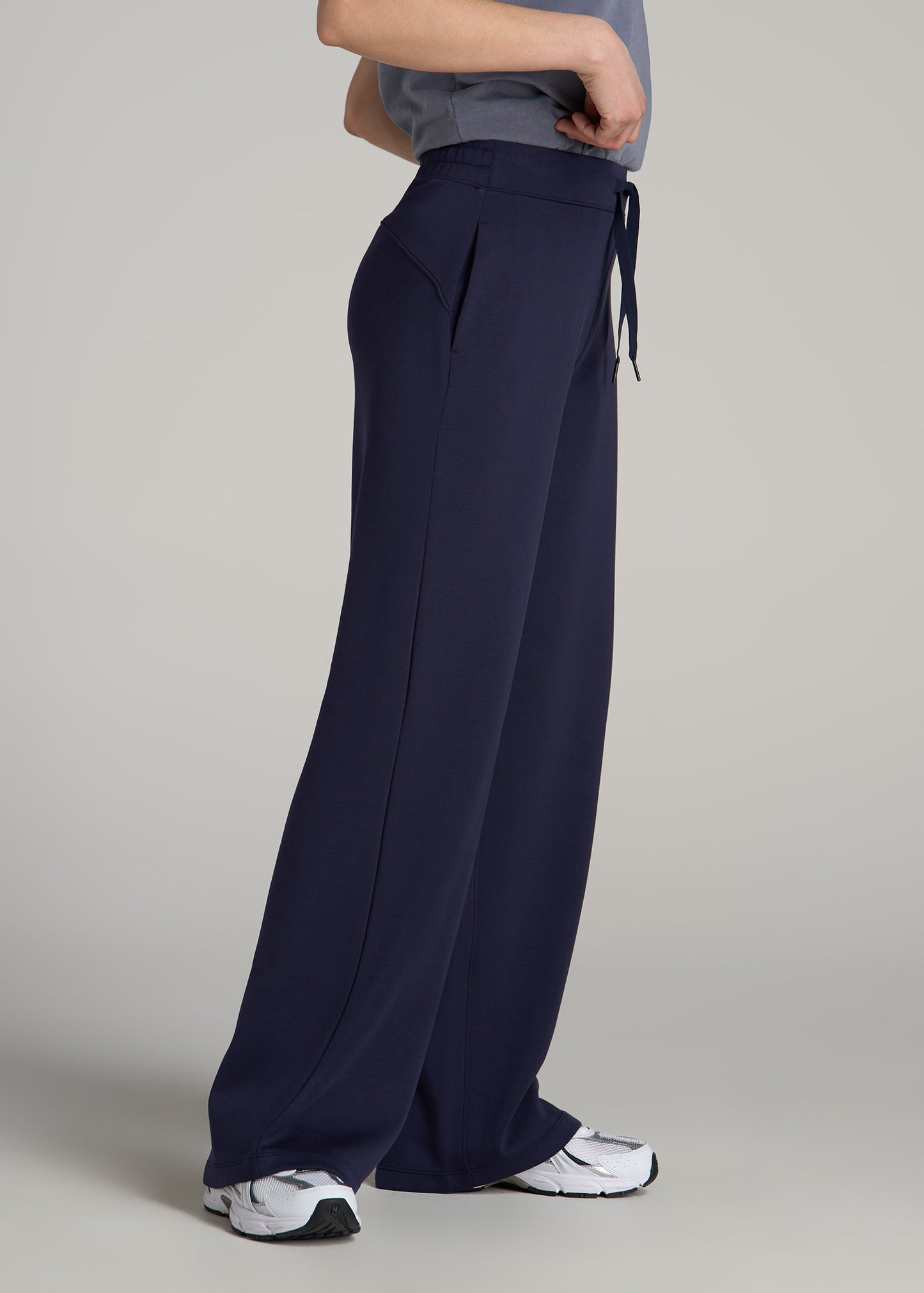 Pull-On Tie Waist Wide Leg Pants for Tall Women in Navy